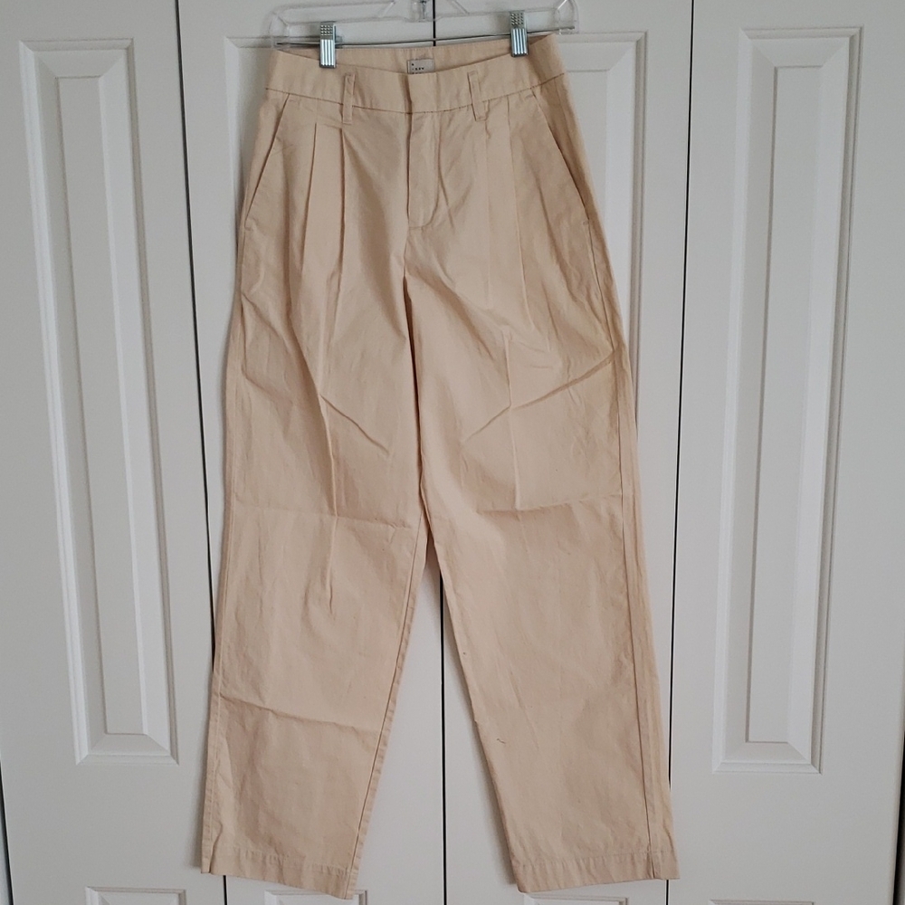Wide leg women's pleated pants